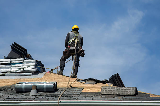 Professional Gutter Installation technician working in Bradyville, TN